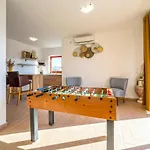 Slavica Zadarvillas *