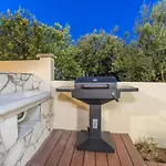 Slavica Zadarvillas Vila *