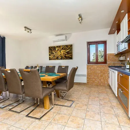 וילה Slavica Zadarvillas