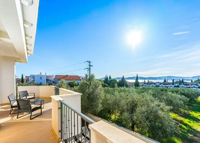 Slavica Zadarvillas * Sveti Filip i Jakov