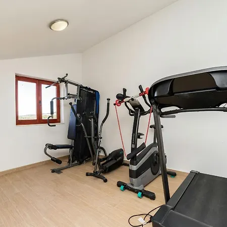 Slavica Zadarvillas *