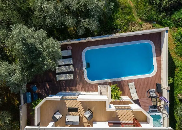 Slavica Zadarvillas *